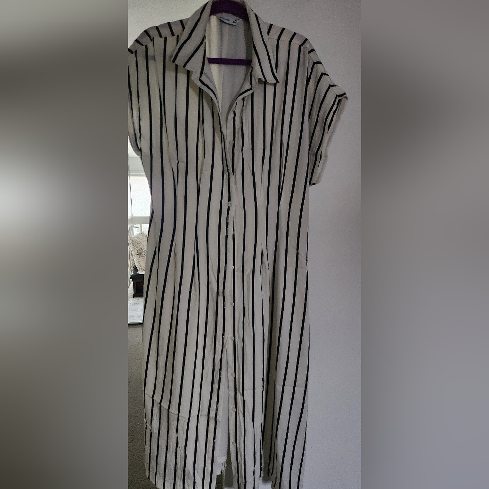 Nine West Black and White Striped Midi Dress